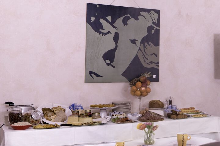 Breakfast area