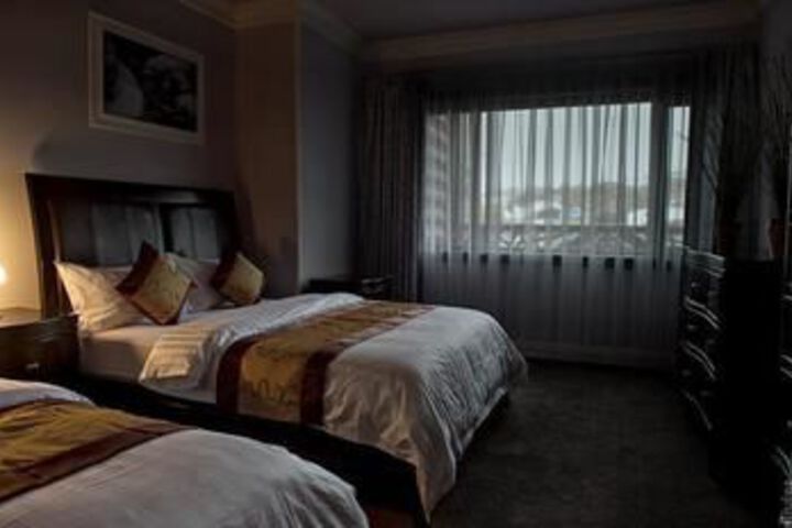 Room 16 of 41