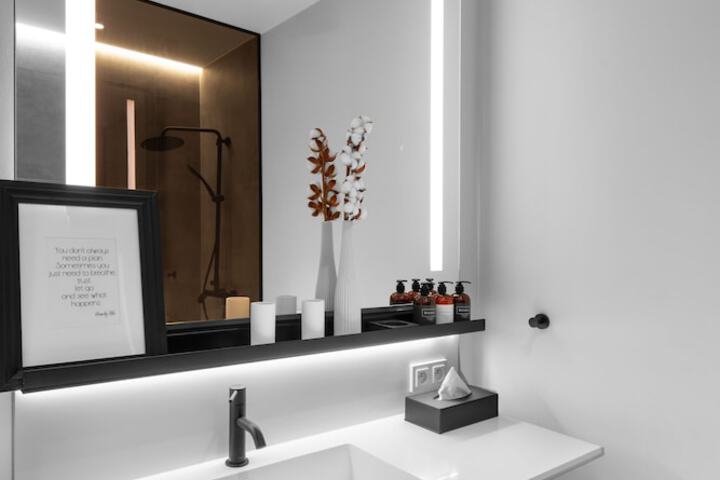 Clean Restrooms