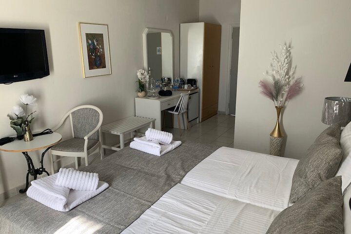 Room 18 of 35