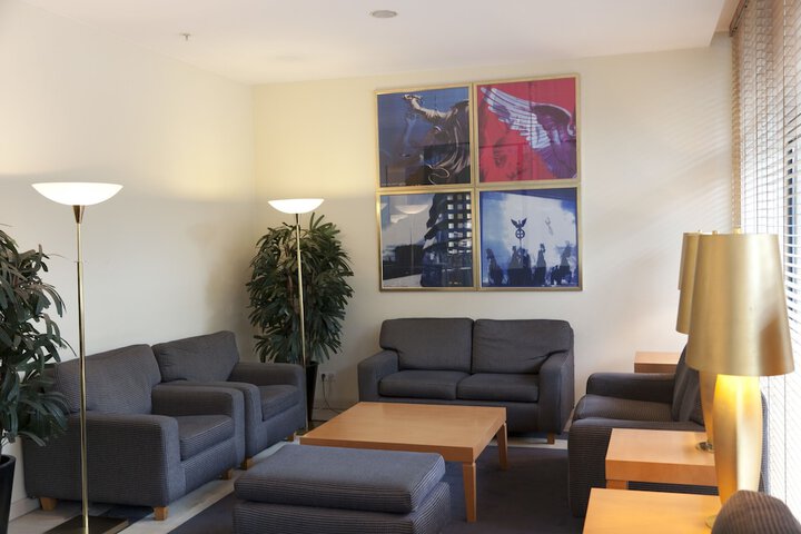 Guest Lobby