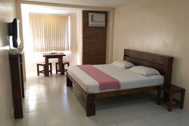 Room 28 of 72