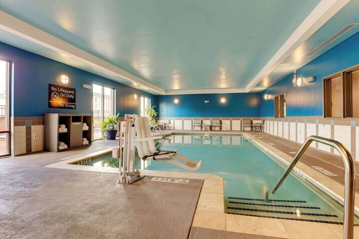 Pool 39 of 67