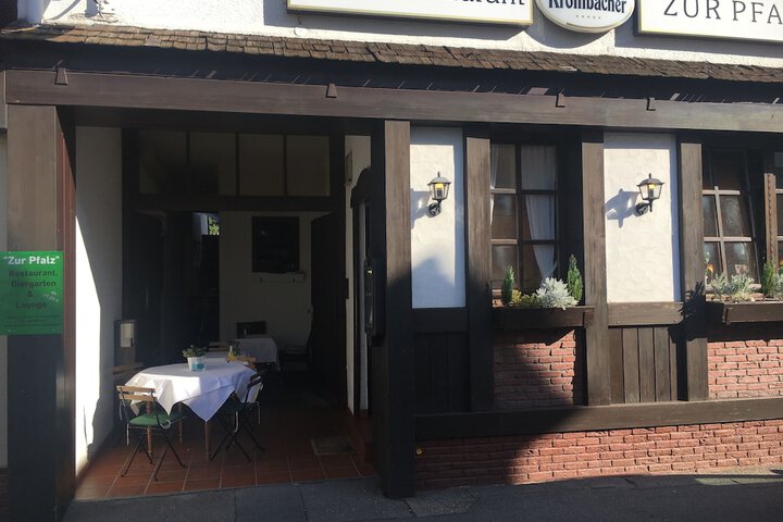 Hotel Entry