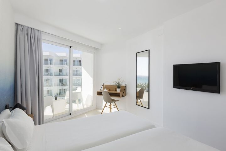 Room 21 of 79