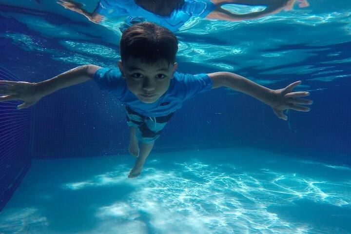 Pools & Facilities
