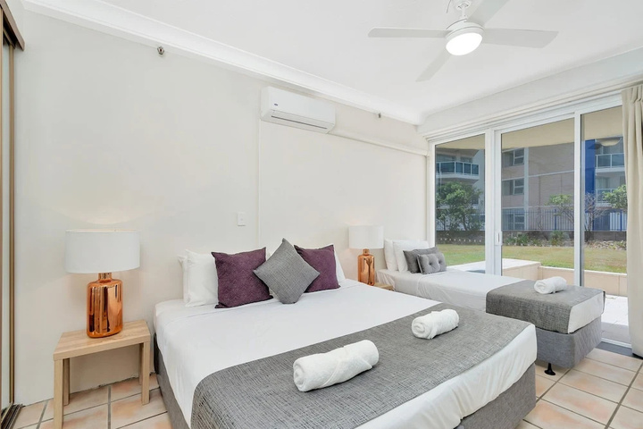 Room 2 of 12