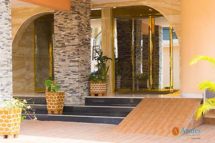 Annes Luxury Suites Ltd