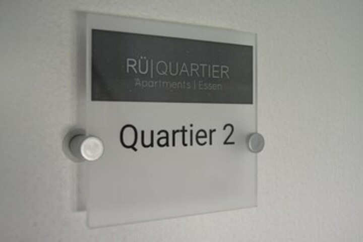Room 71 of 177