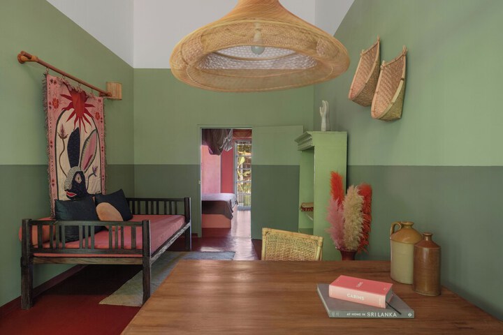 Room 8 of 47