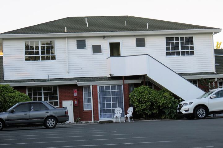 Hotel 125 of 141