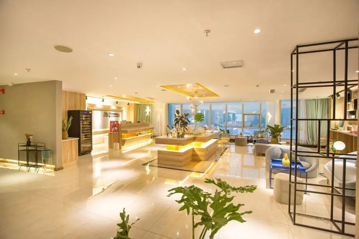 HIDDEN TIME HOTEL