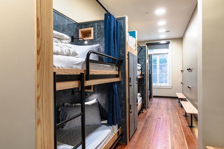 Room 14 of 31