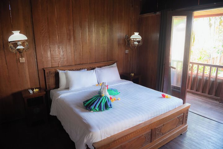 Room 7 of 89