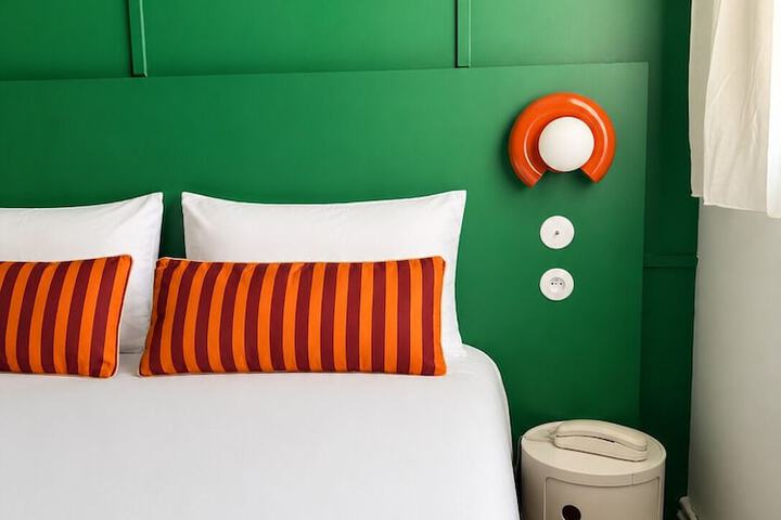 Room 67 of 119