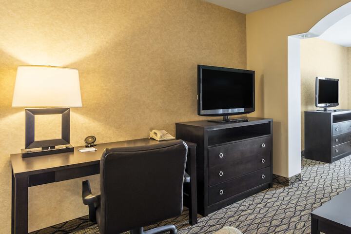 In-room business center