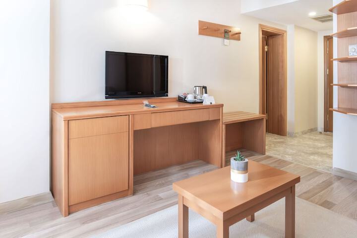 Room 16 of 203