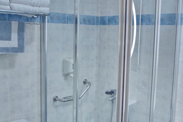 Bath Photo