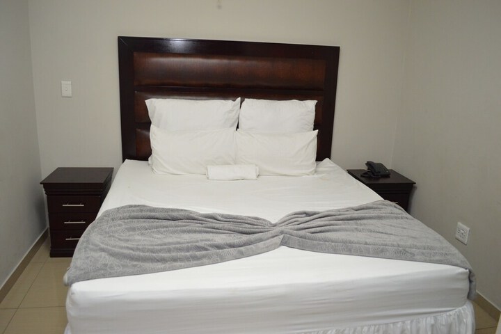 Room 5 of 21