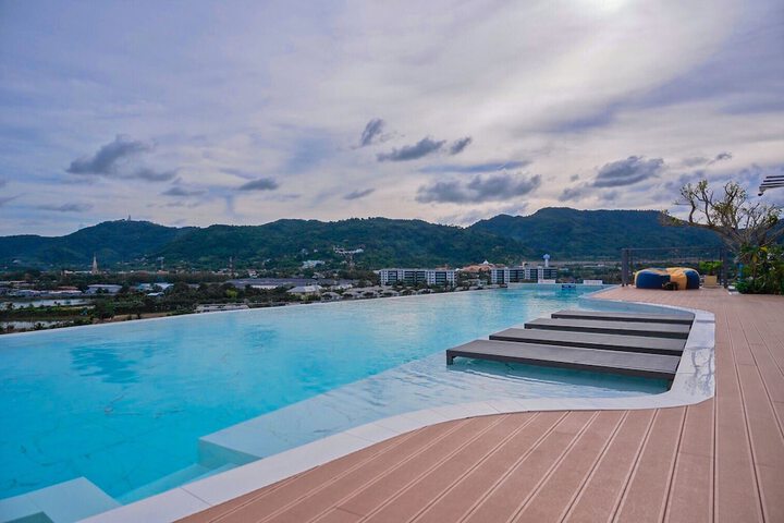 Pool 296 of 336