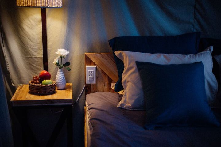 Room 4 of 27