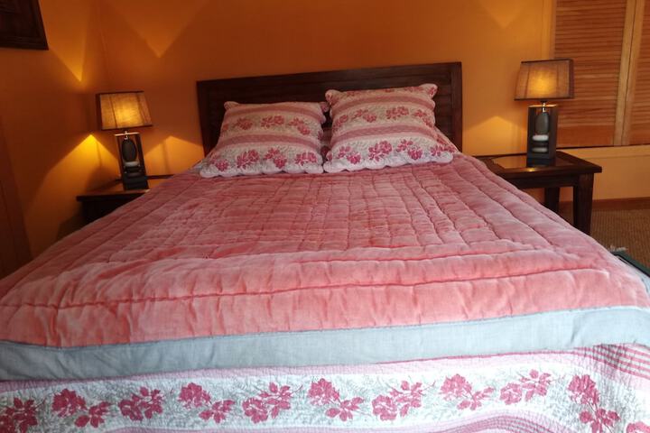 Room 3 of 39