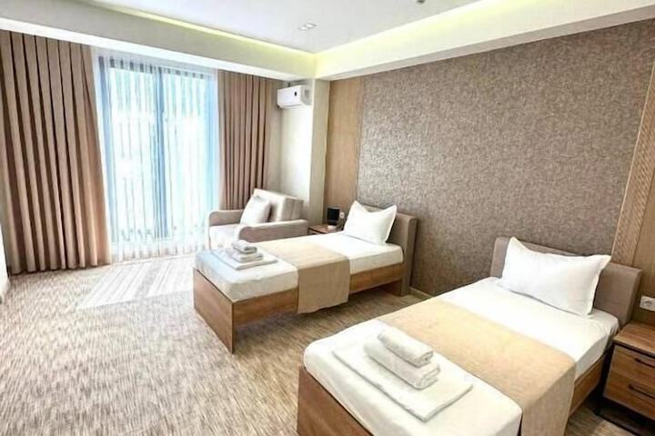 Room 47 of 60