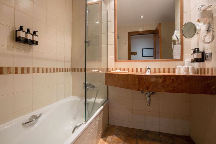 Bath Photo