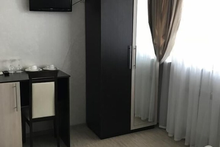 Room 14 of 34