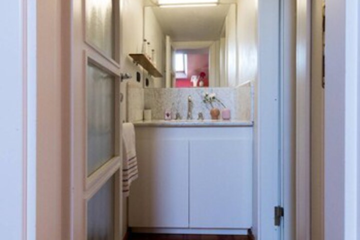 Room 2 of 24