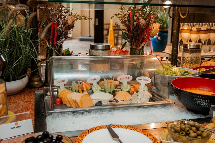 Dining 64 of 89