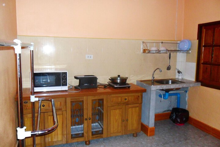 Room 4 of 34