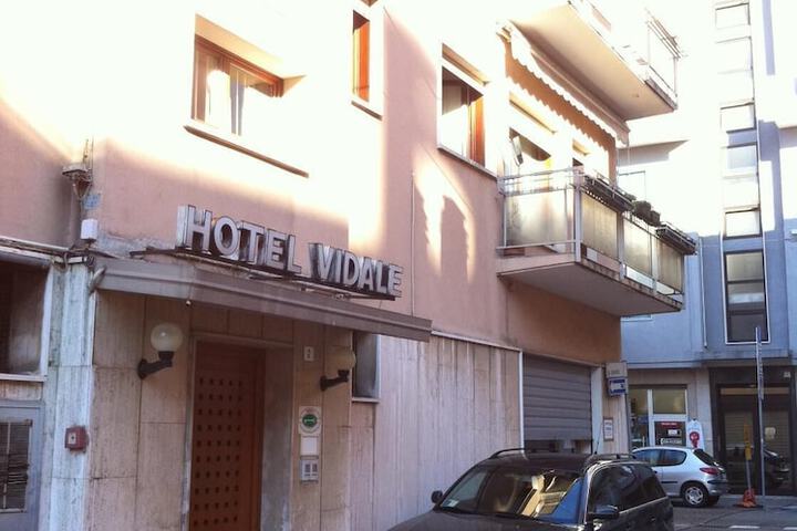 Hotel 16 of 16
