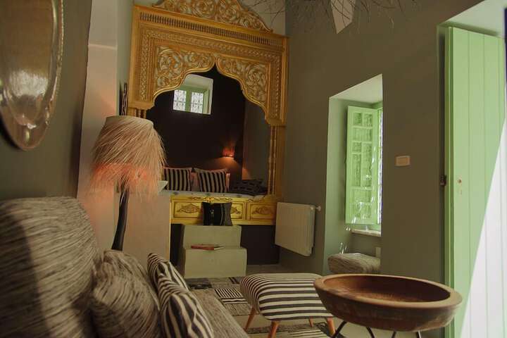 Room 46 of 72