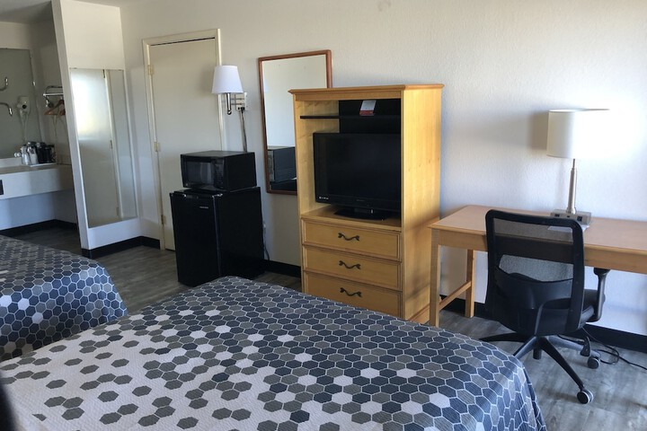 Room 17 of 44