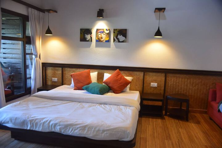 Room 4 of 54
