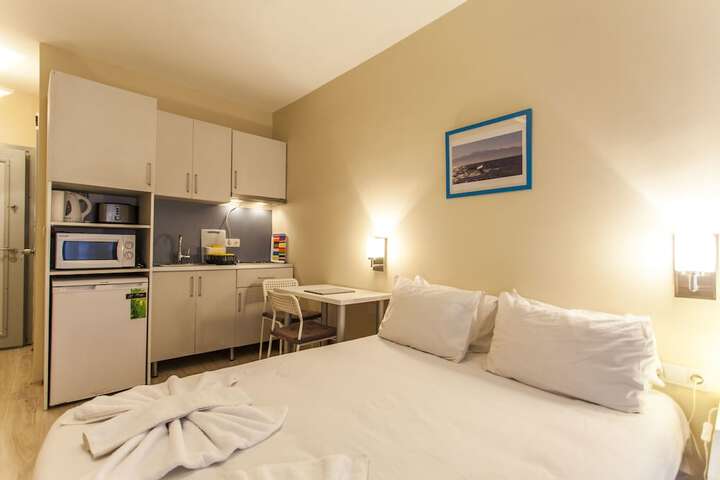 Room 12 of 44