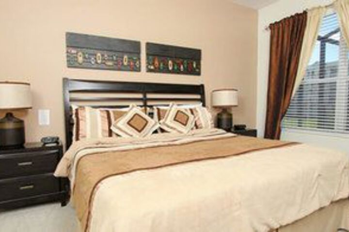 Room 4 of 21