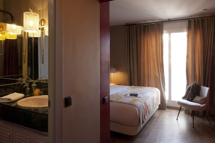 Room 10 of 65