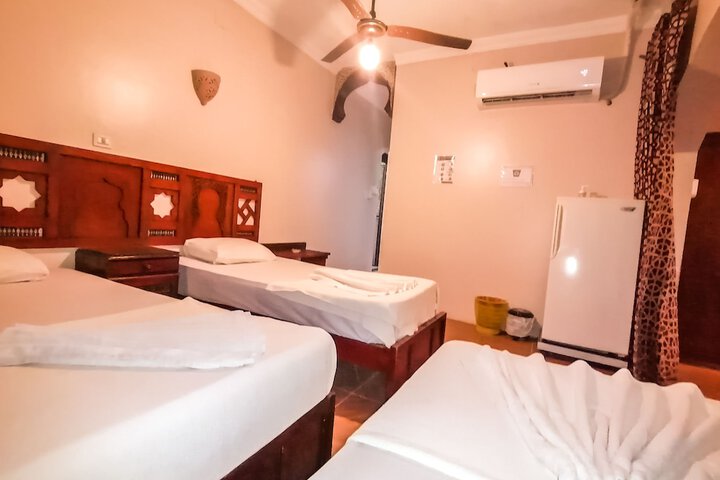 Room 21 of 74
