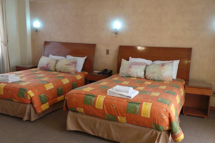 Room 5 of 20