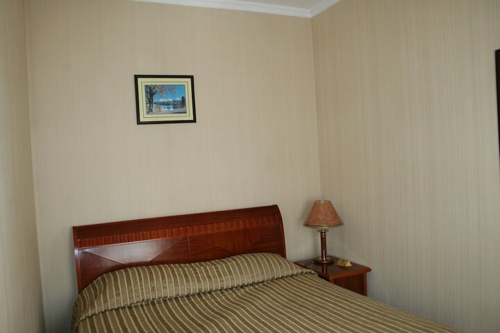 Room 3 of 15