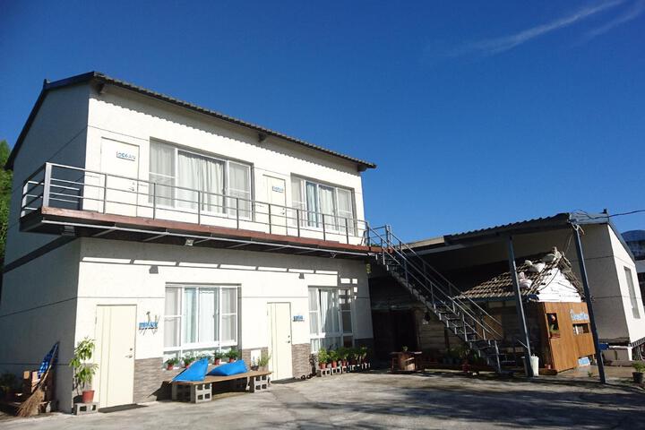 Hotel 4 of 7
