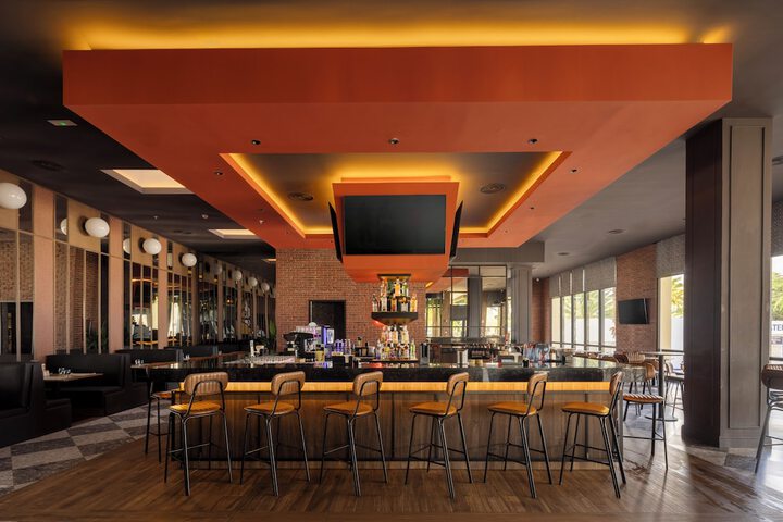 Sports bar