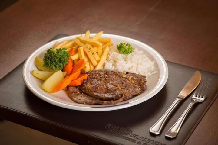 Dining 84 of 135