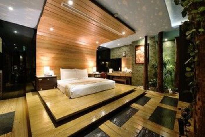 Room 88 of 118