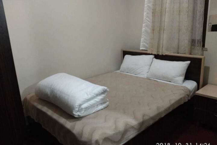 Room 6 of 15