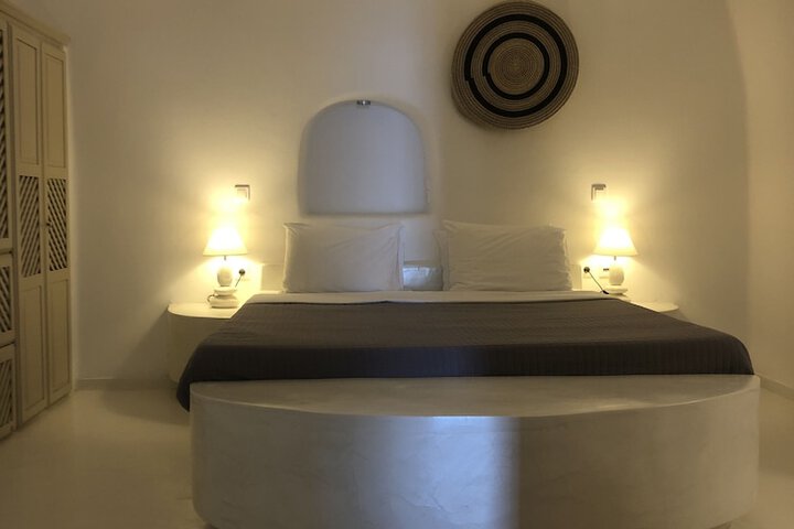 Room 9 of 31