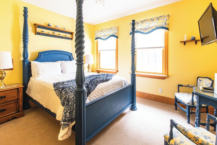 Room 14 of 48