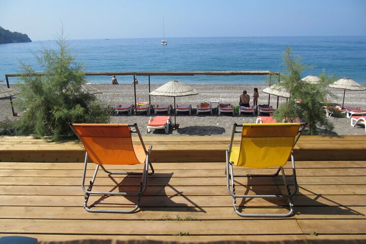 Sundeck 52 of 57